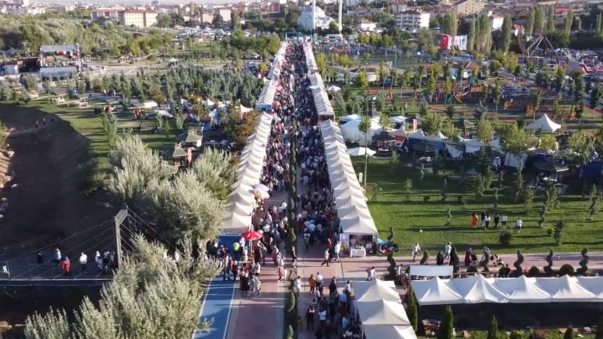 Çubuk Turşu Festivali 3-6 Eylül'de başlıyor: Lezzet ve kültür buluşması -  Yeni Ankara