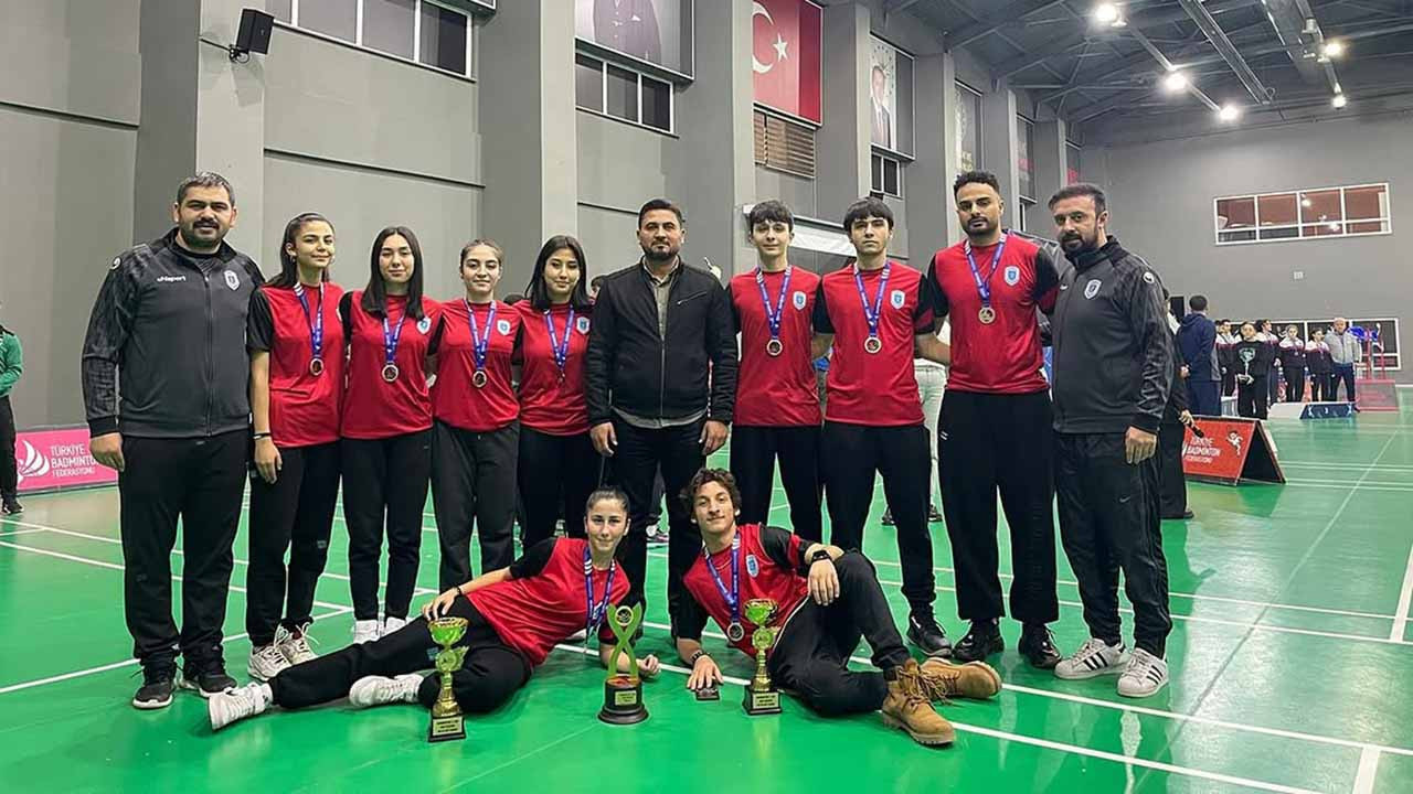 Pursaklar Süper Lig’e yükseldi