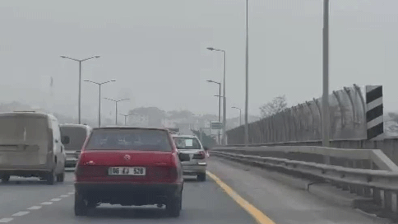 Ankara’da trafik kurallarını hiçe sayan egzoz şov kamerada