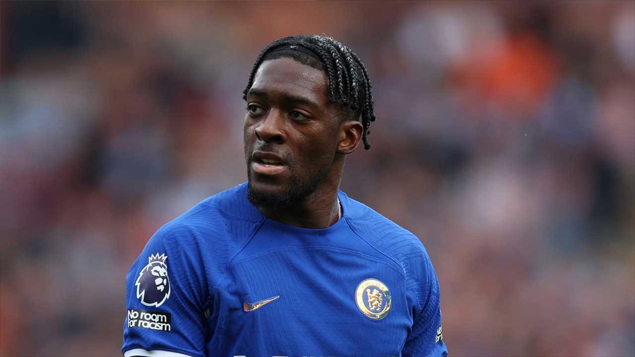 Transfer VAR: Beşiktaş'ta iç transfer harekatı | Fenerbahçe'ye uzun stoper | Galatasaray'da yıldız arayışı!