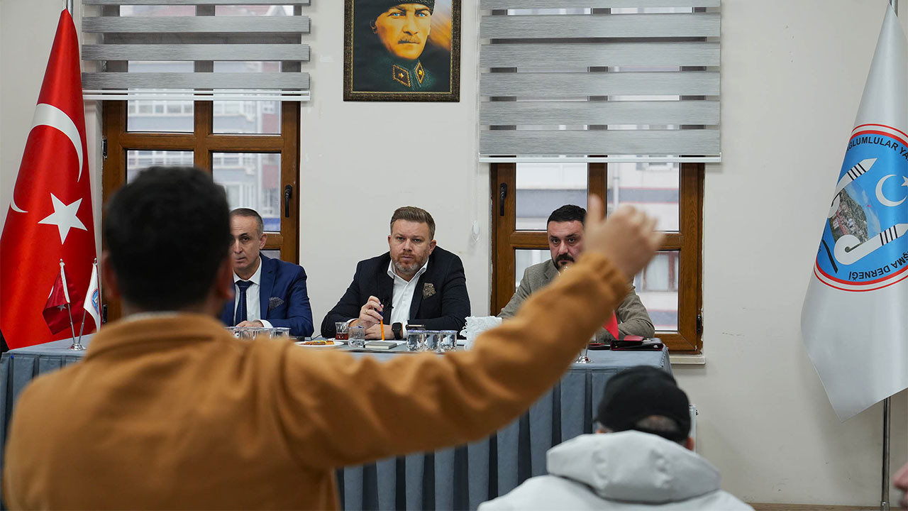 Keçiören Belediyesi yetkilileri Bağlumluların taleplerine çözüm arayışında