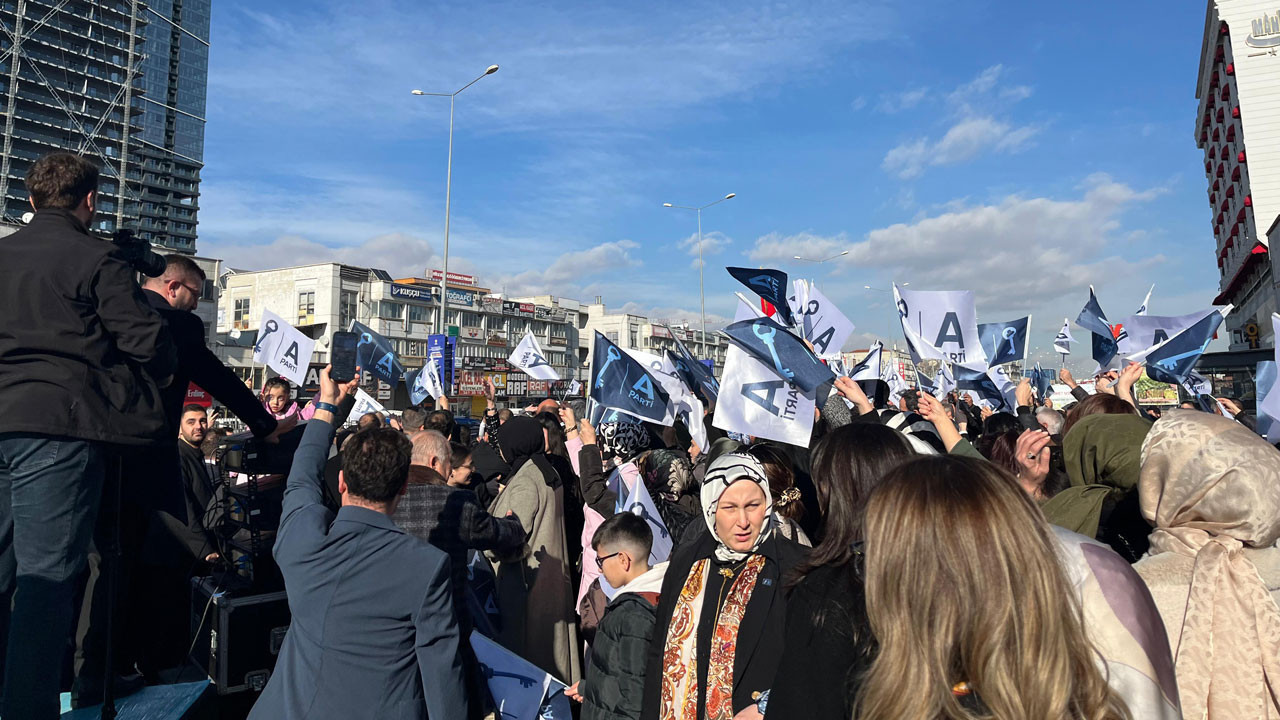 Anahtar Parti Altındağ İlçe Başkanlığı Ankara'da açıldı: “Kilit sorunları açmak için geldik”