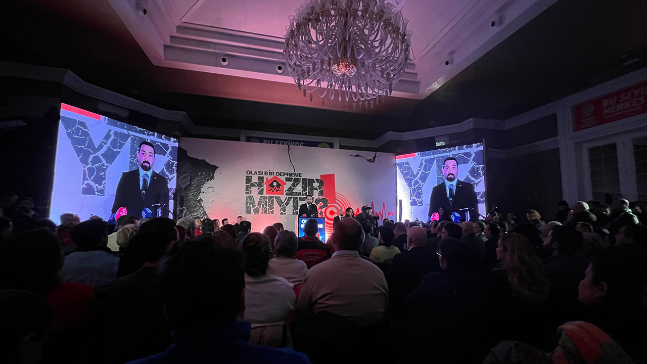 Ankara'da deprem paneli: "Olası Bir Depreme Hazır Mıyız?"