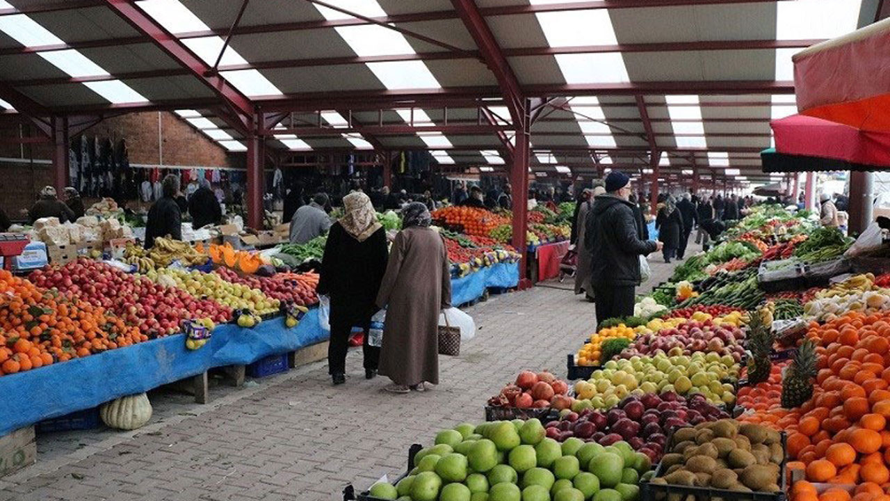 Kırıkkale’de emekli ve engellilere bin 500 TL’lik pazar desteği