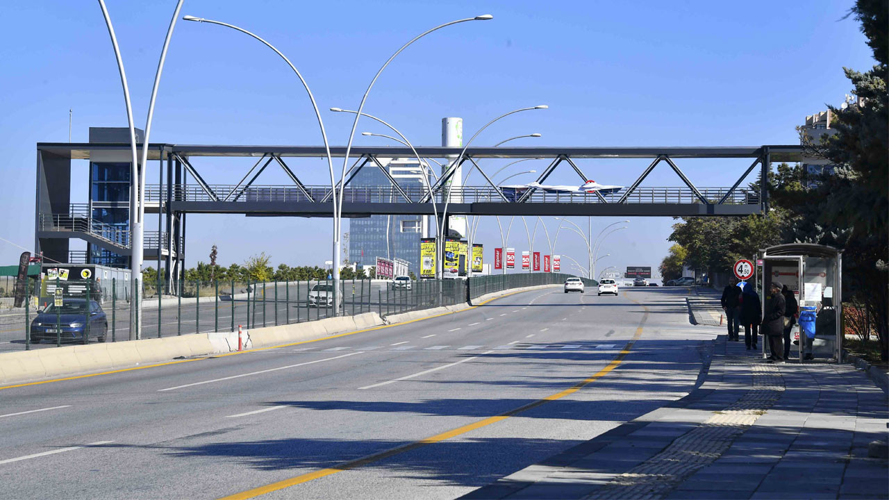 Ankara'ya 9 yeni üst geçit: Büyükşehir Belediyesi ihaleye çıktı