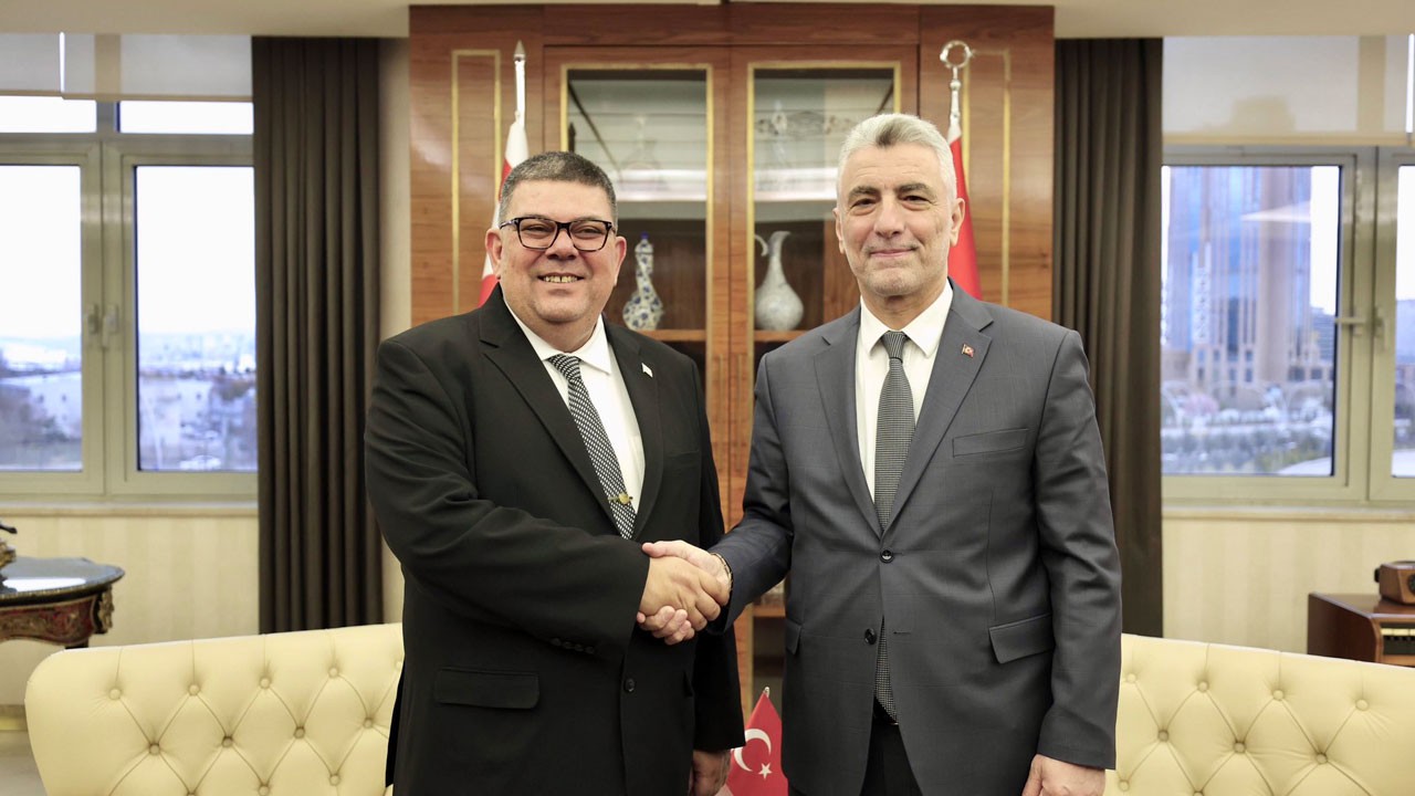 Bakan Bolat’tan KKTC ile işbirliği açıklaması: Gümrük otomasyonu çalışmaları sürüyor