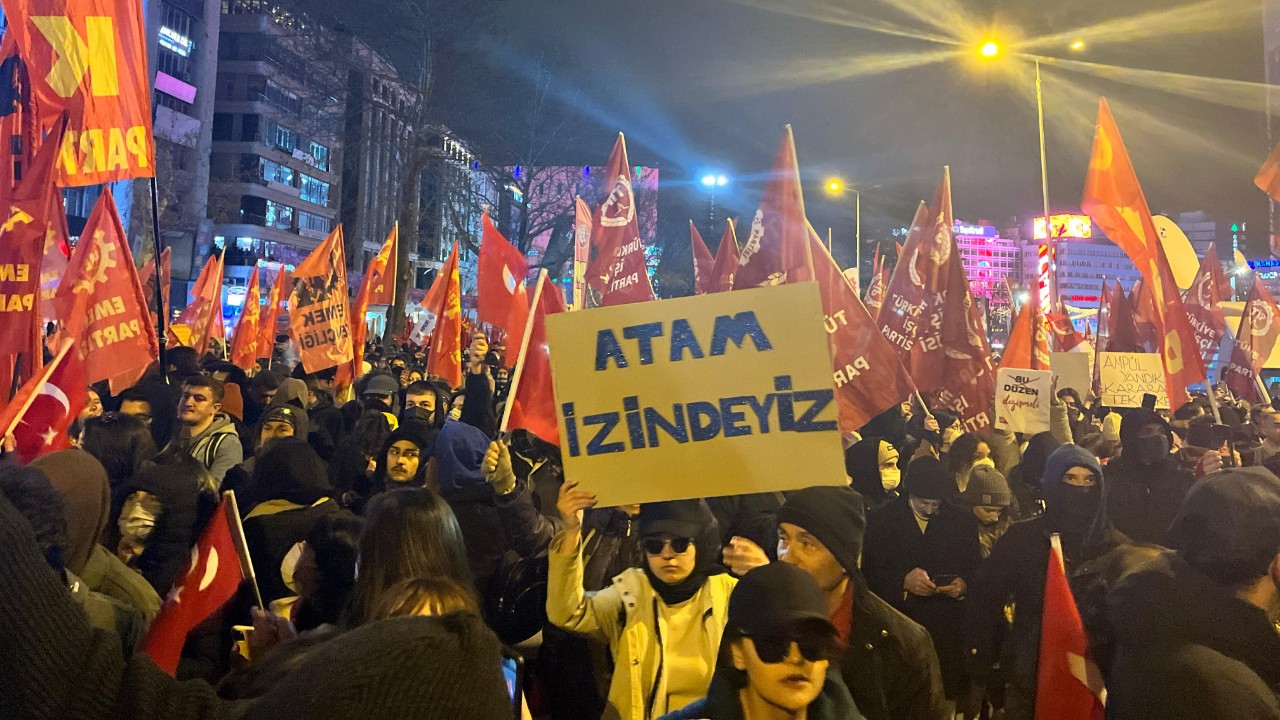 "Pankartlar ne söylüyor? Ankara Güvenpark’ta dikkat çeken pankartlar”