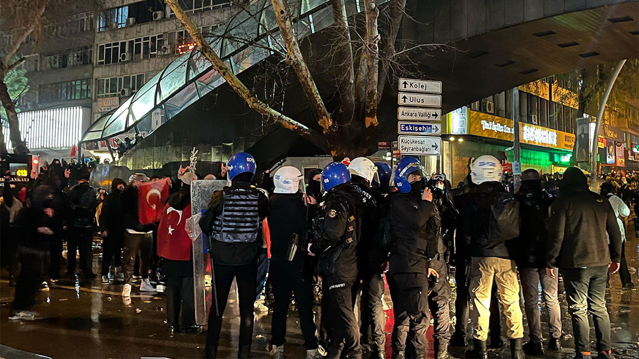 Kızılay’da İmamoğlu protestoları 4. gününde: Gerginlik artıyor, gözaltılar var