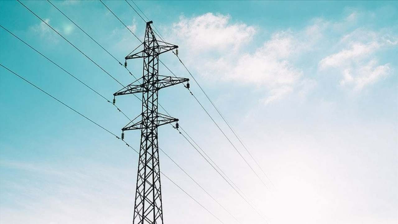 Türkiye'de bir günde kaç megavatsaat elektrik tüketildi?