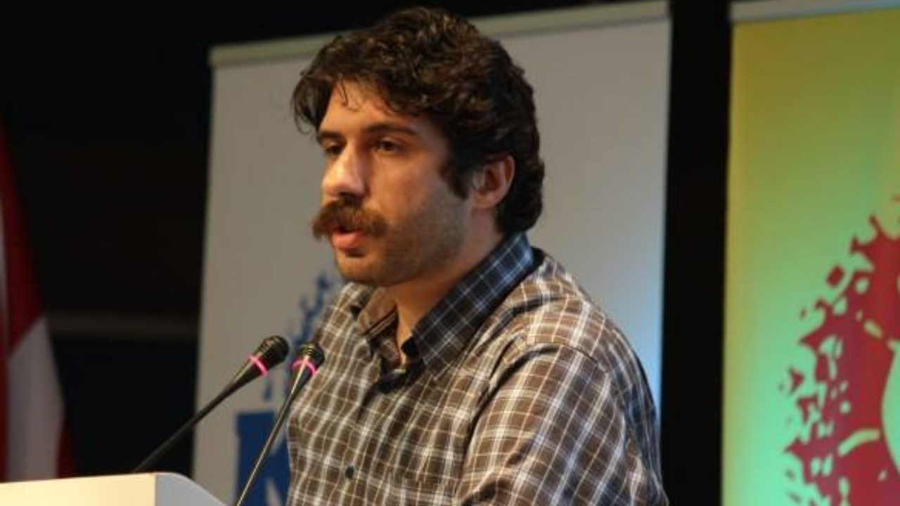 Akademisyen Levent Dölek tutuklandı