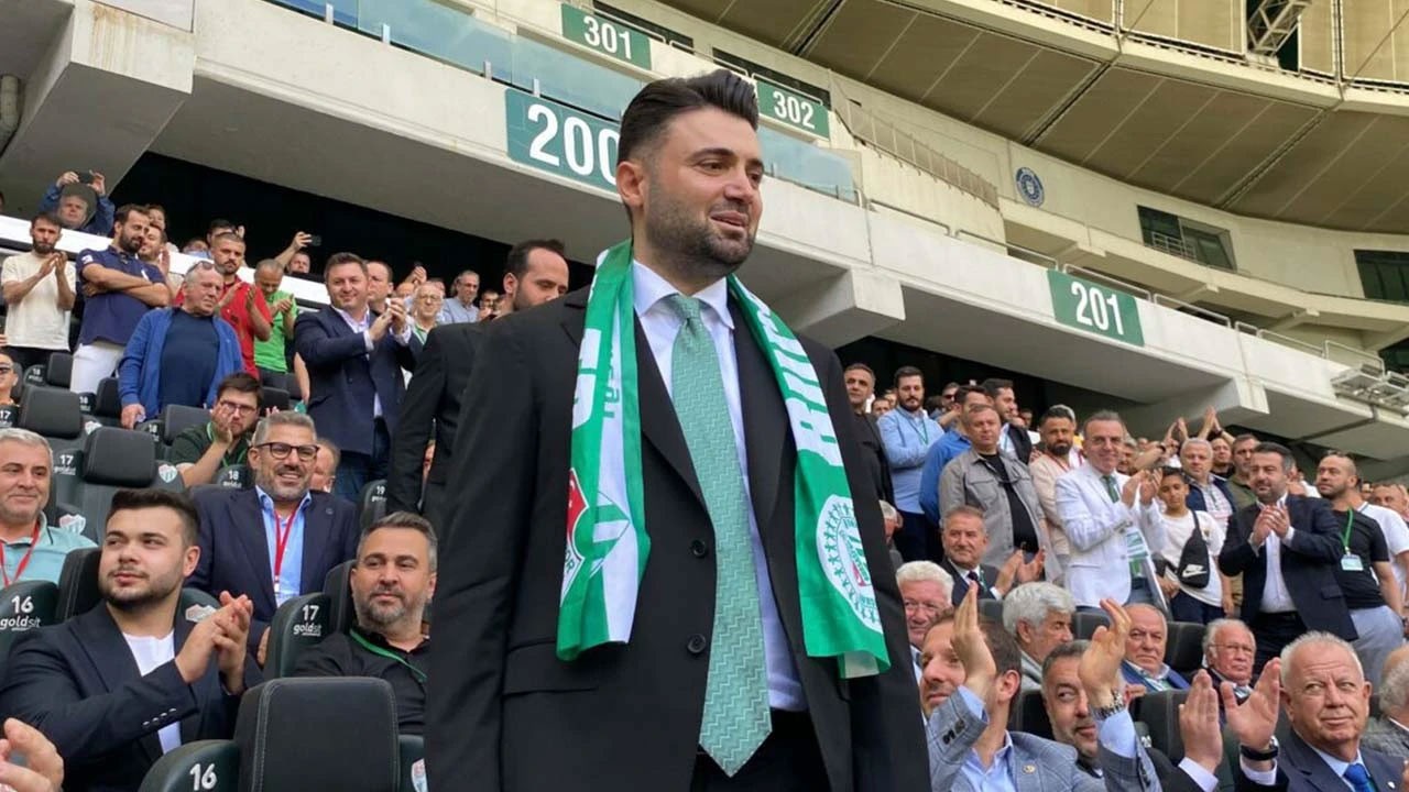 Enes Çelik kimdir? Bursaspor Başkanı Enes Çelik nereli, kaç yaşında, evli  mi? İşte detaylar...