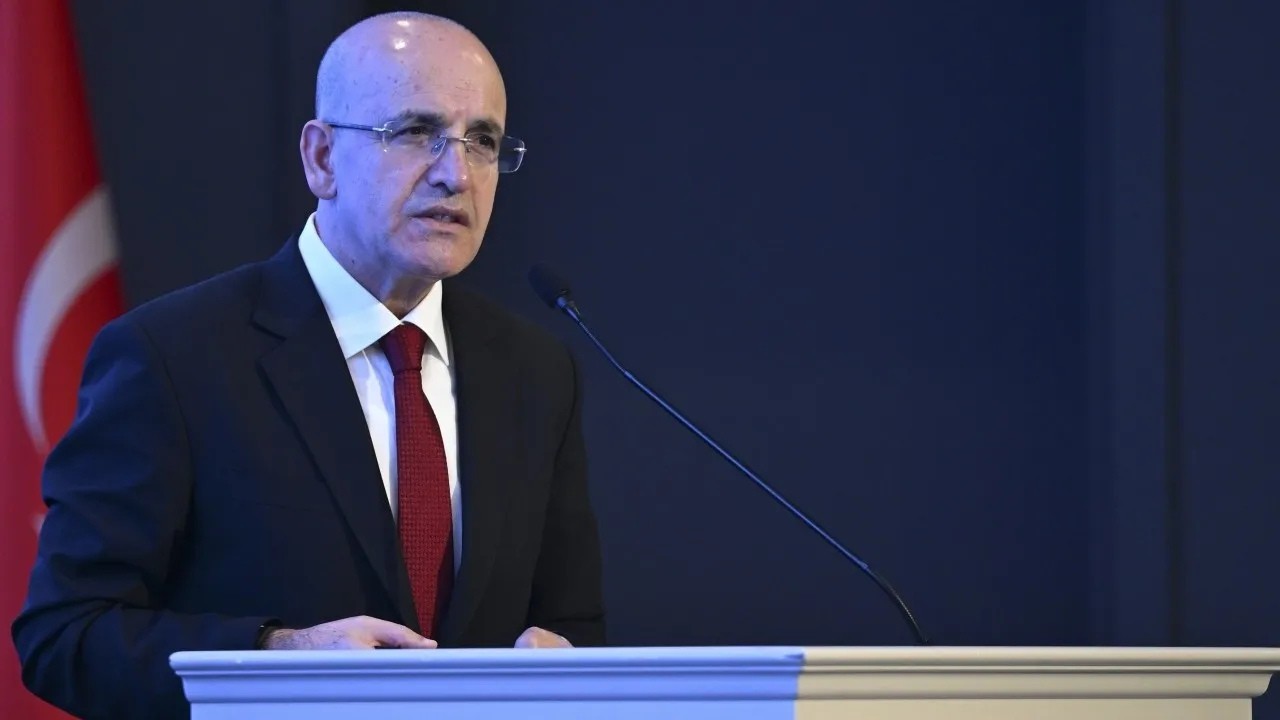 Bakan Mehmet Şimşek'ten kripto varlık hizmet sağlayıcılarına sert uyarı