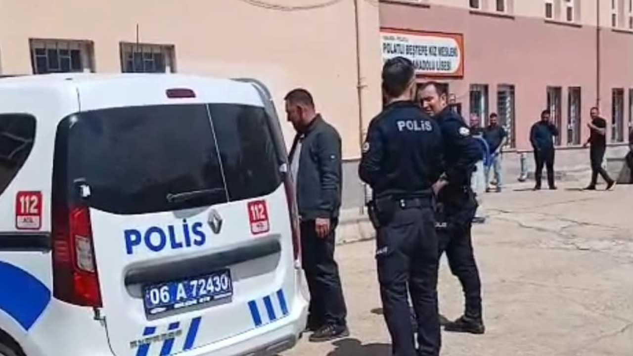 Ankara Polatlı'da başkası yerine sınava giren 12 kişi gözaltına alındı, firariler var