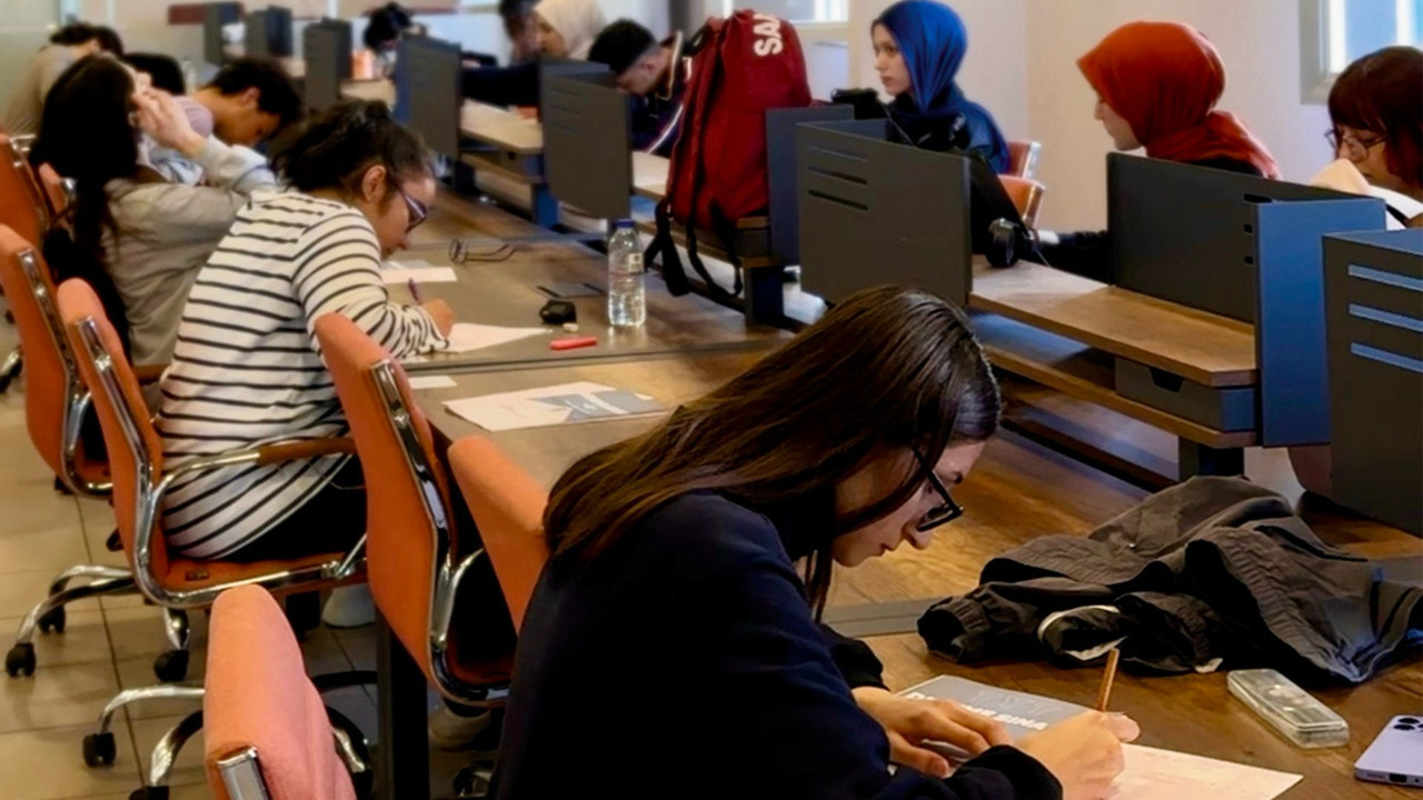 Sincan Belediyesinden öğrencilere TYT desteği