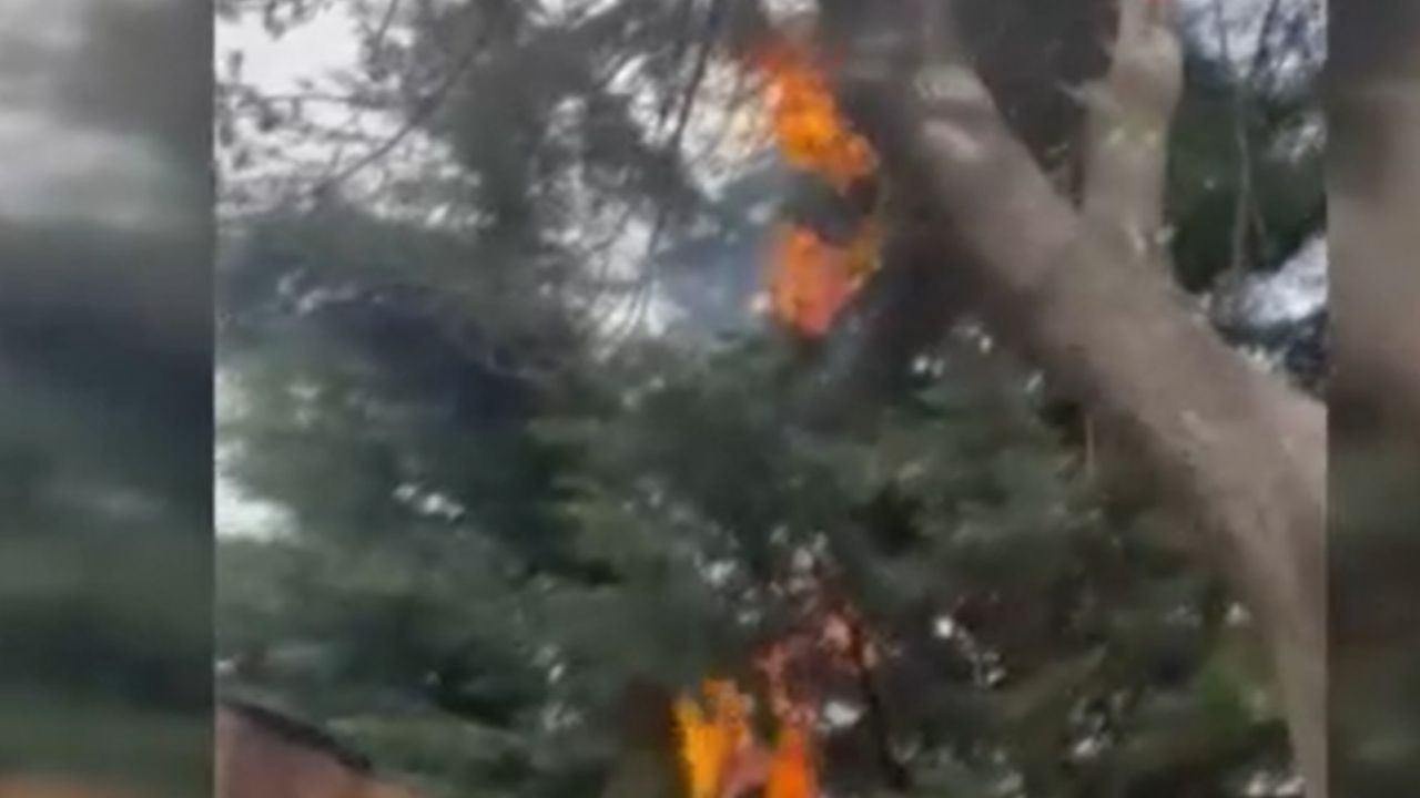 Polatlı'daki sopalı kavga ve ağaç yakan çocuklar kameralara yansıdı