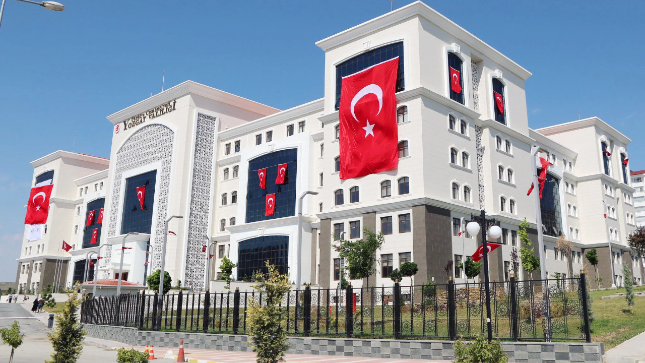 Yozgat, 23 Nisan’a kırmızı beyaz hazırlanıyor: Yer Gök Bayrak Olsun!