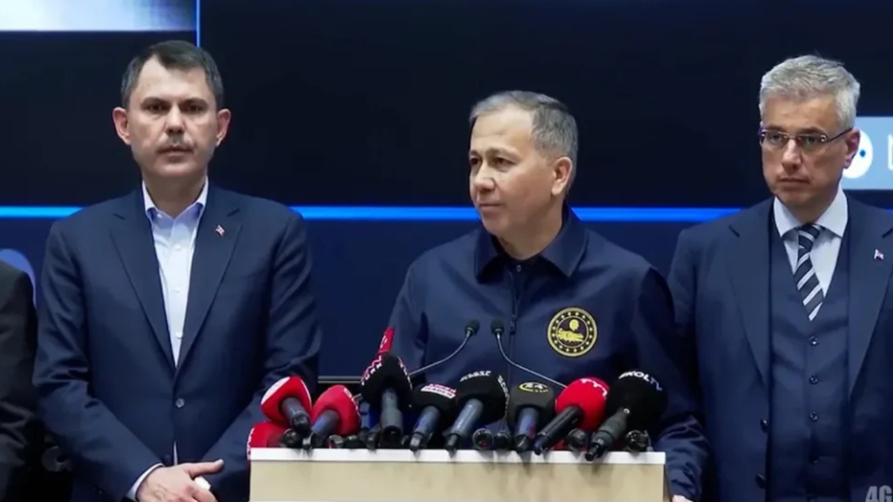 Ali Yerlikaya'dan deprem açıklaması! Toplam 266 artçı deprem yaşandı