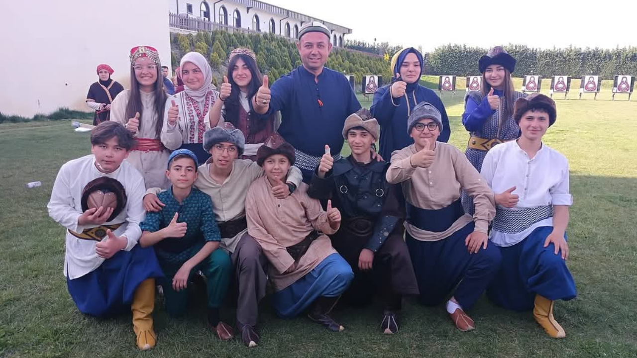 Sincan Belediyesi Geleneksel Okçuluk Kursu öğrencilerinden büyük başarı