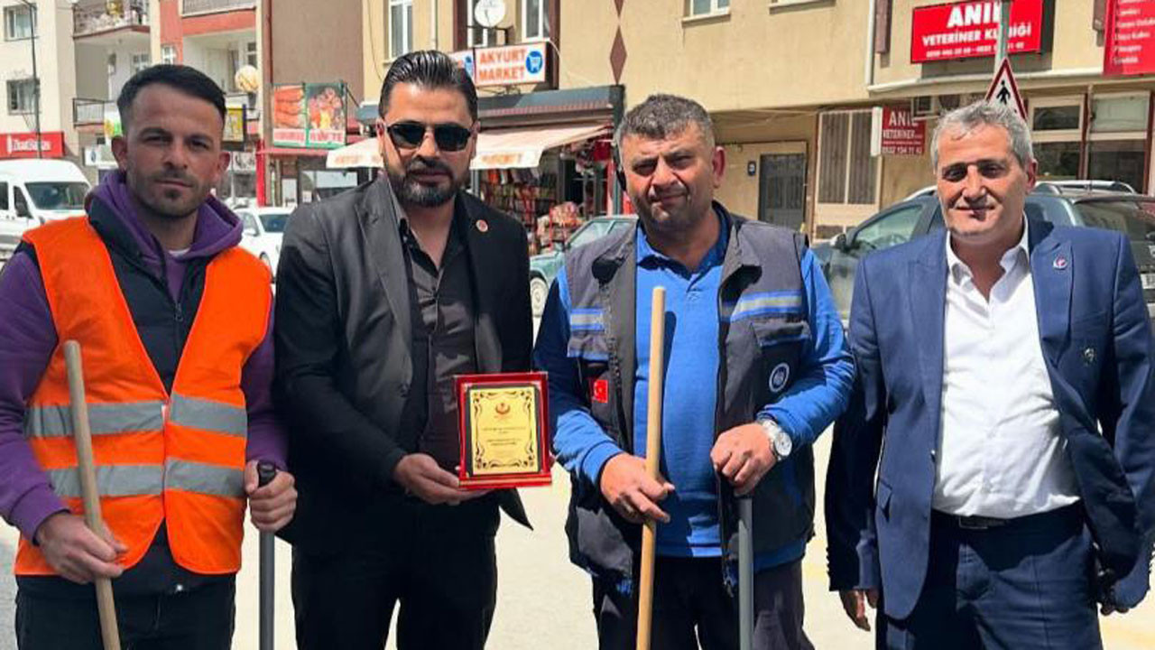 Mustafa Tüfekci’den Akyurtlu emekçilere sürpriz destek