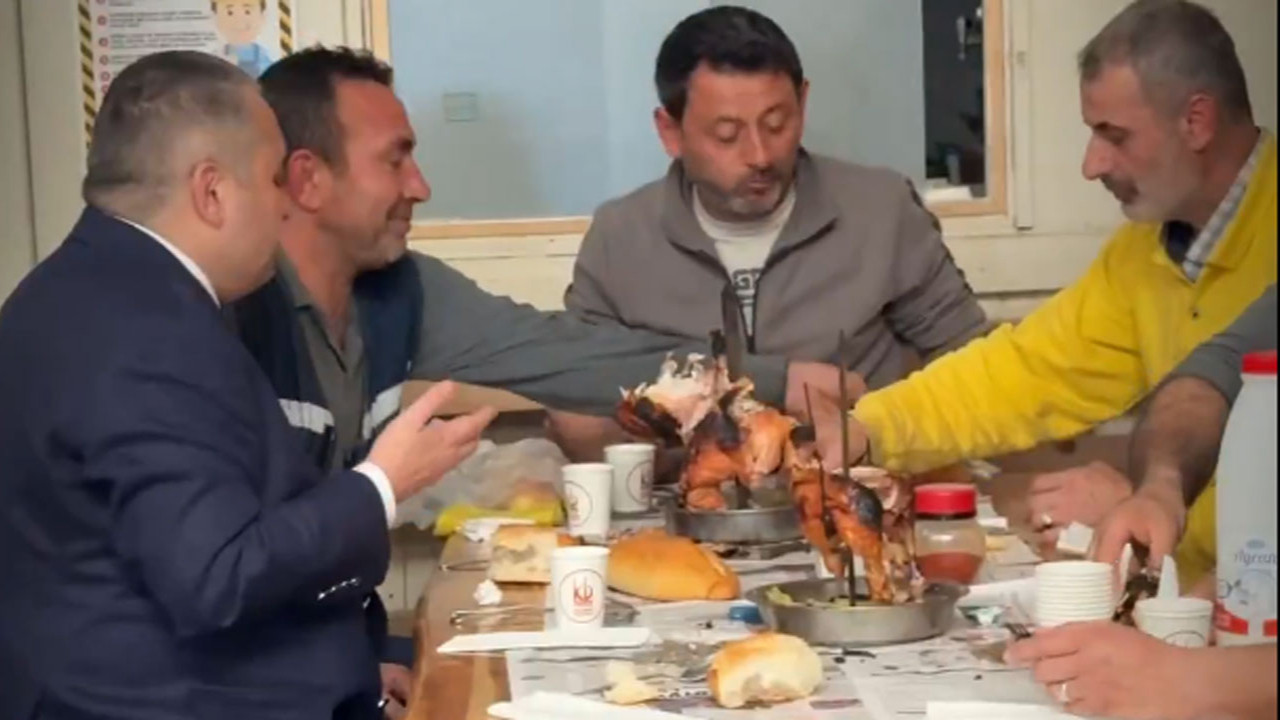 Keçiören Belediye Başkanı Özarslan, 1 Mayıs'ı ilçedeki işçilerle kutladı