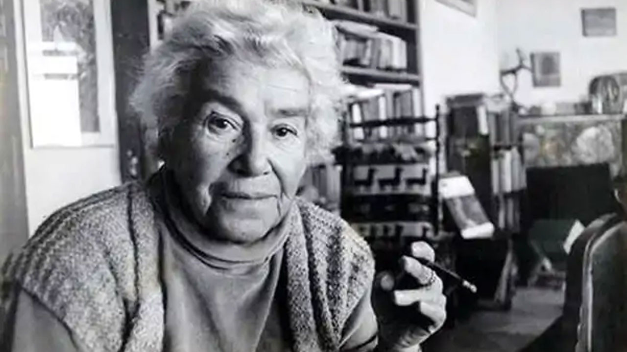 Mina Urgan kimdir? Mina Urgan'ın eserleri neler?