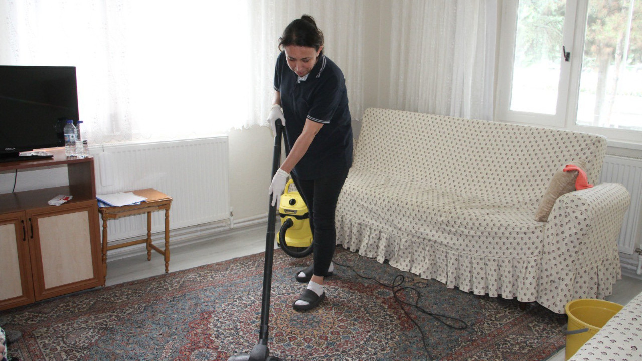 Beypazarı Belediyesinden ihtiyaç sahiplerine temizlik desteği