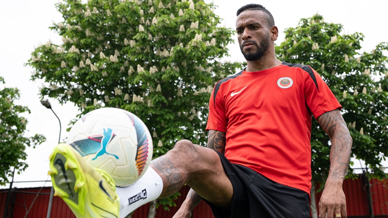Gençlerbirliği'nin yıldızı Amilton'dan Süper Lig uyarısı! "Kalıcı olmak için hazırlıklı olmalıyız"