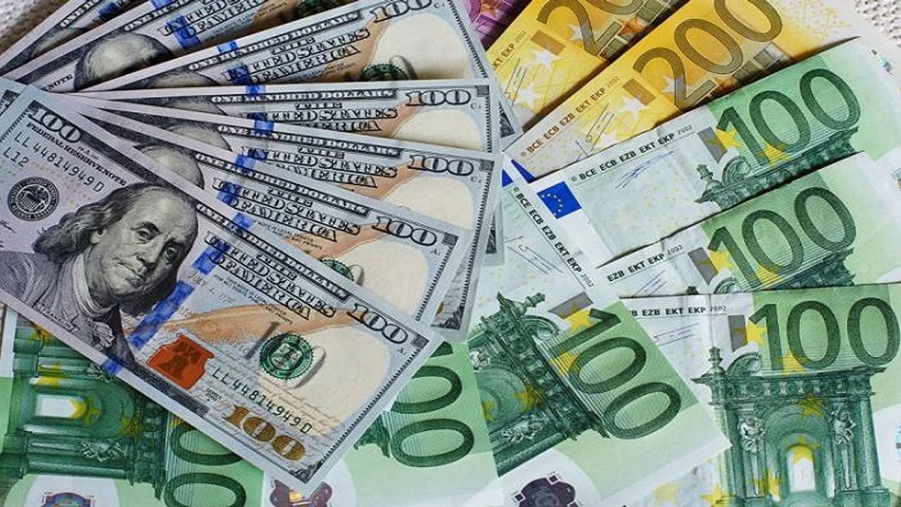 Haftanın son işlem gününde dolar ve euro kaç TL?