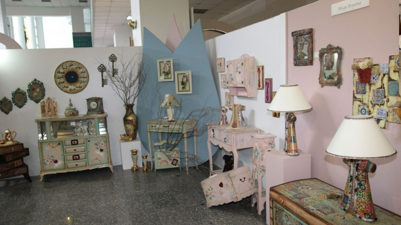 Keçiören Belediyesi, kursiyerlerin el emeği ürünlerini sanatseverler ile buluşturuyor!