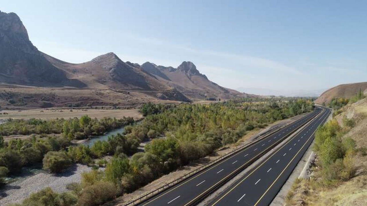 Ankara yollarında dikkat! Karayolları, kapanan güzergahları ve yeni trafik akışını duyurdu