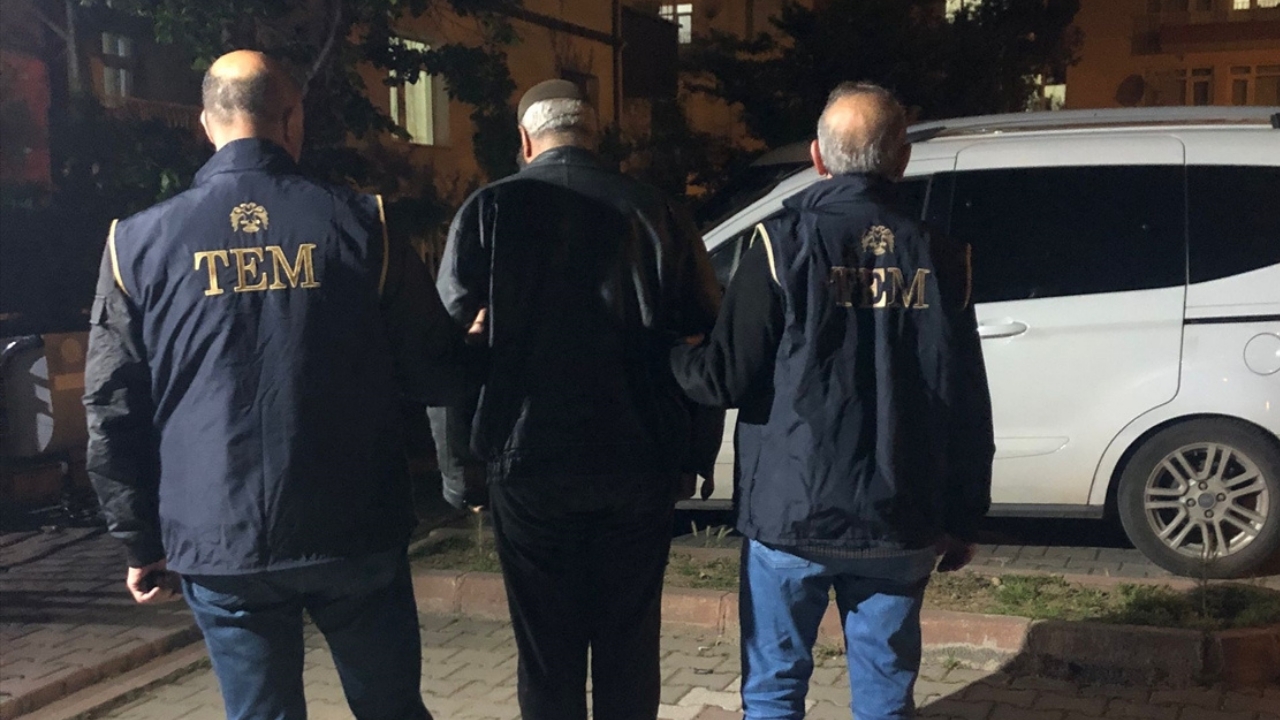 Kırmızı bültenle aranan DEAŞ şüphelisi Kırıkkale'de yakalandı!