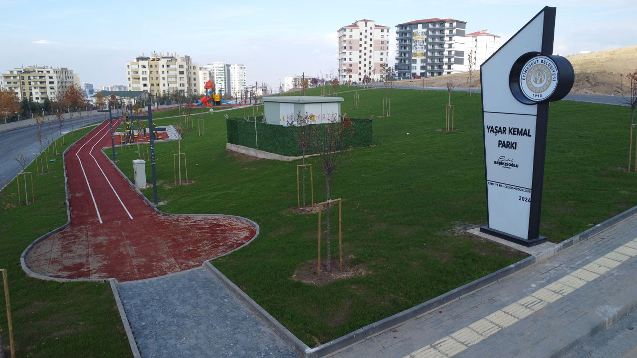 Etimesgut’a yeni nefes alanı geliyor! Yaşar Kemal Parkı açılıyor!