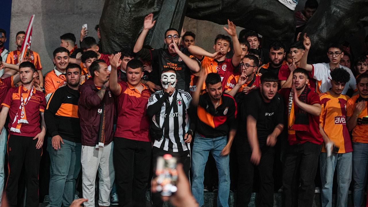Ankara İlçe Belediye Başkanları Galatasaray'ı tebrik etti