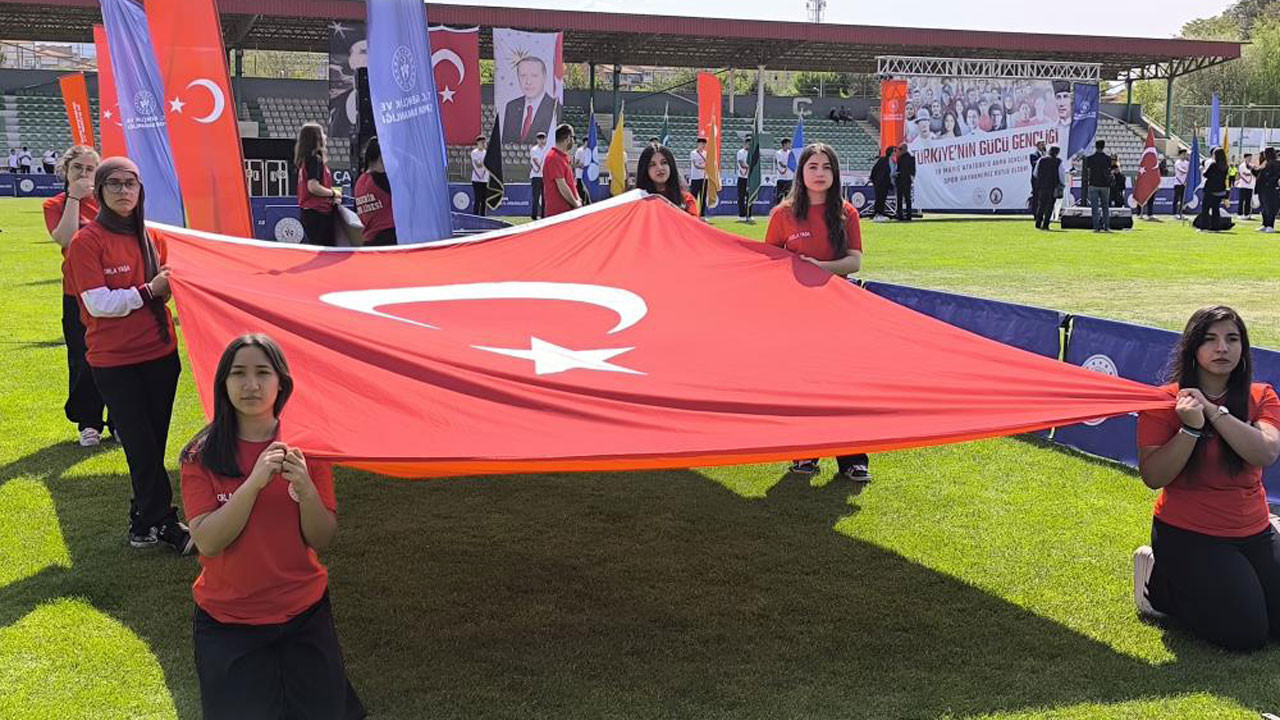 Kırşehir’de 19 Mayıs coşkuyla kutlandı