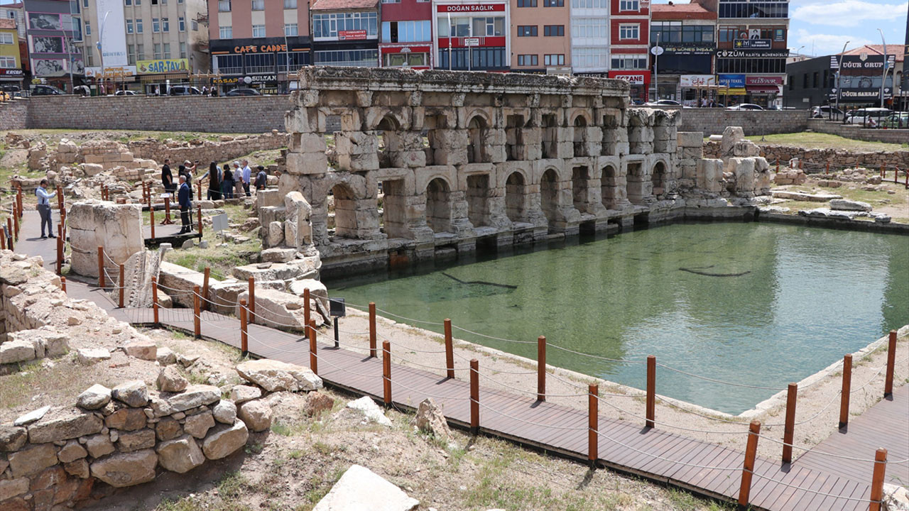 Yozgat'ta Roma Hamamı'nda Müzeler Günü kutlandı