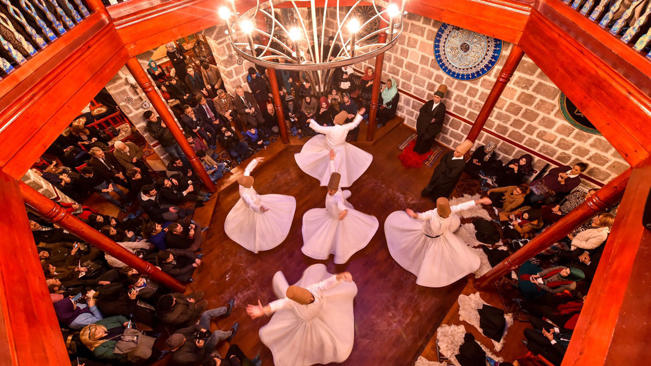 Ankara Mevlevihanesi’nde tasavvuf rüzgârı: Gönülleri mest eden meşk gecesi