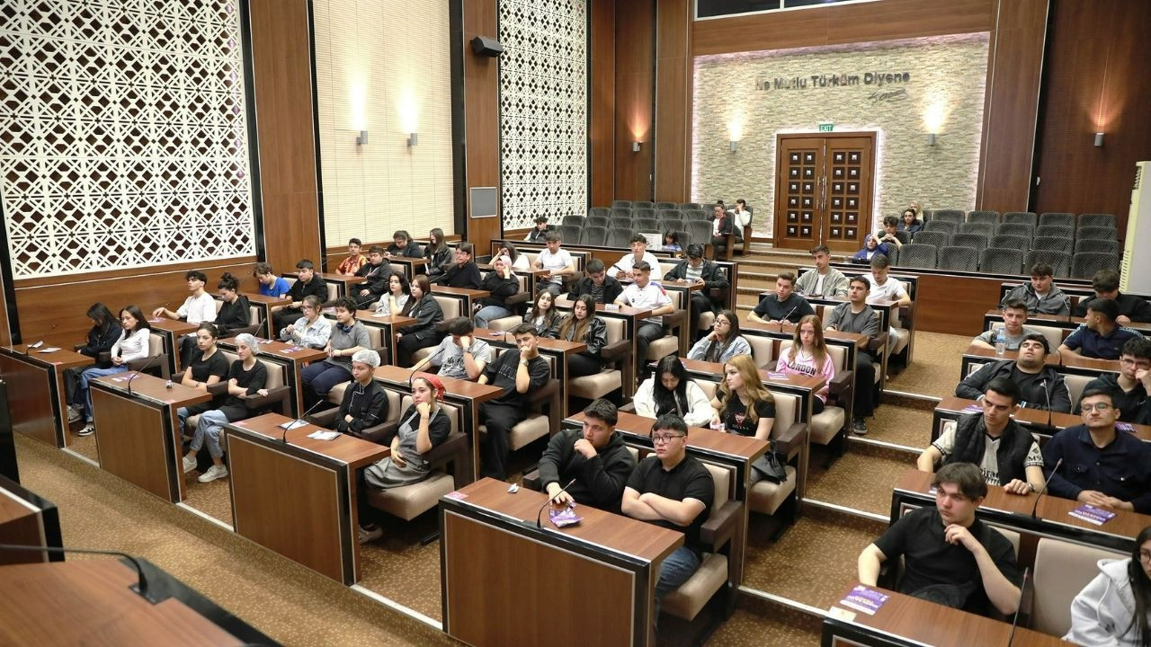 Keçiören Belediyesi, öğrencilerin YKS kaygısı için harekete geçti