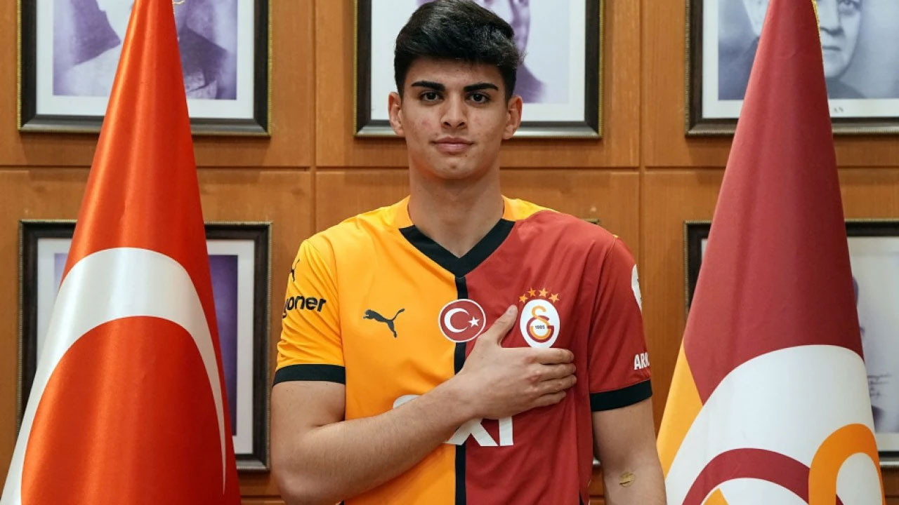 Ankara Çankaya doğumlu Arda Ünyay kimdir?