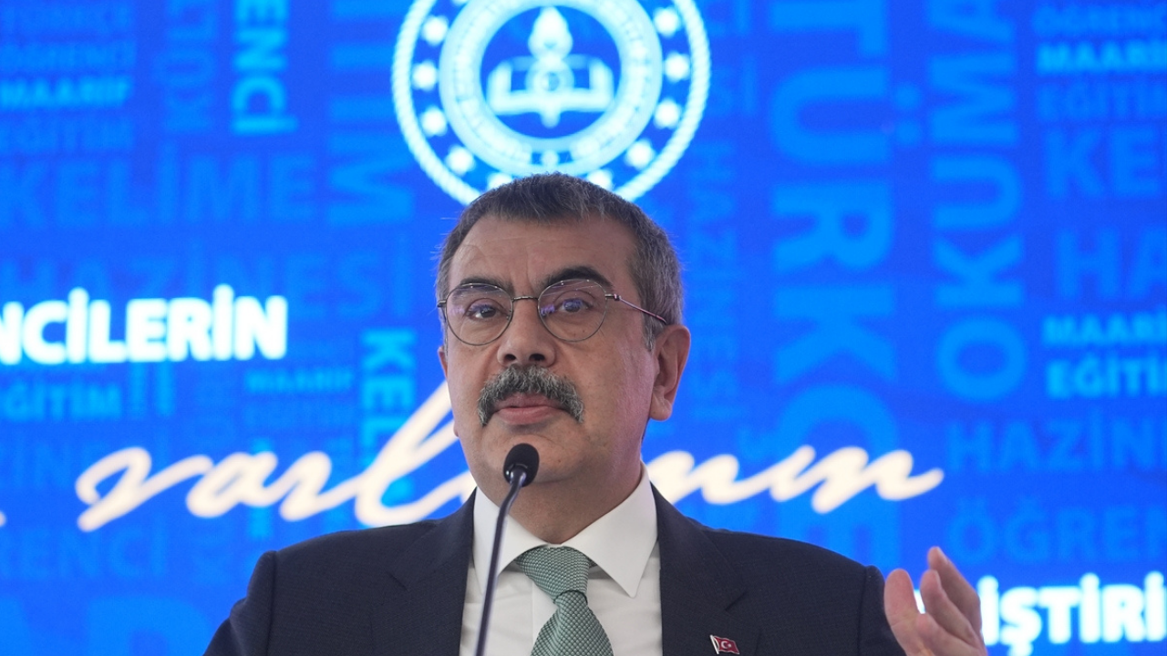 Ankara’da Türkçeyi güçlendirme hamlesi