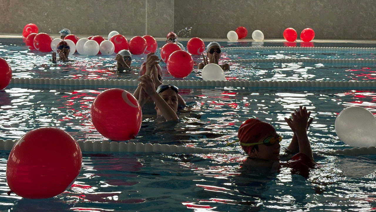 Sincan’da yüzme sezonu başlıyor: Yaz kursu kayıtları açıldı