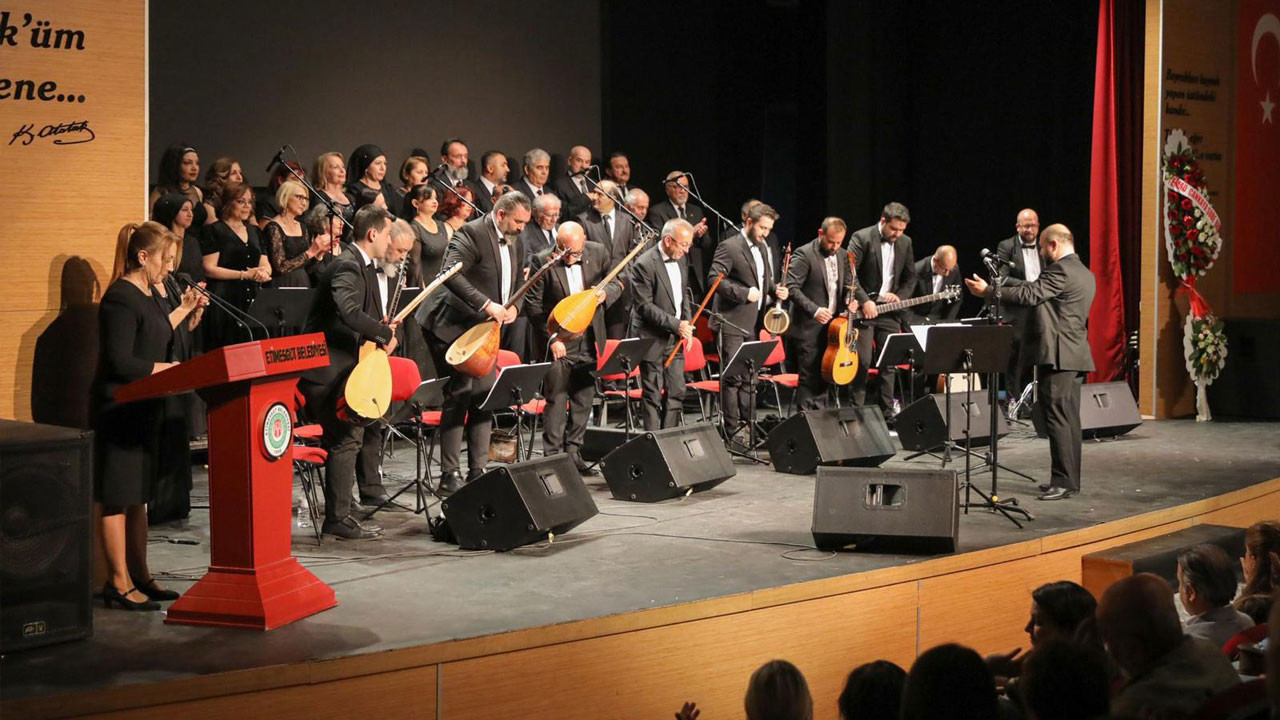 Etimesgut'ta “Deyişler” gecesinde türküler gönüllere işledi