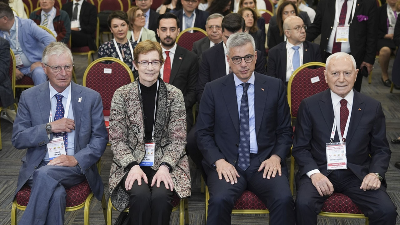 Bakan Memişoğlu Kızılcahamam'da konuştu: "Mehmet Haberal ülkemize öncülük etmiş bir isimdir"