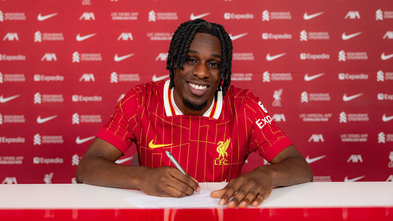 Liverpool’a Trent Alexander-Arnold’ın yerine Hollandalı sağ bek