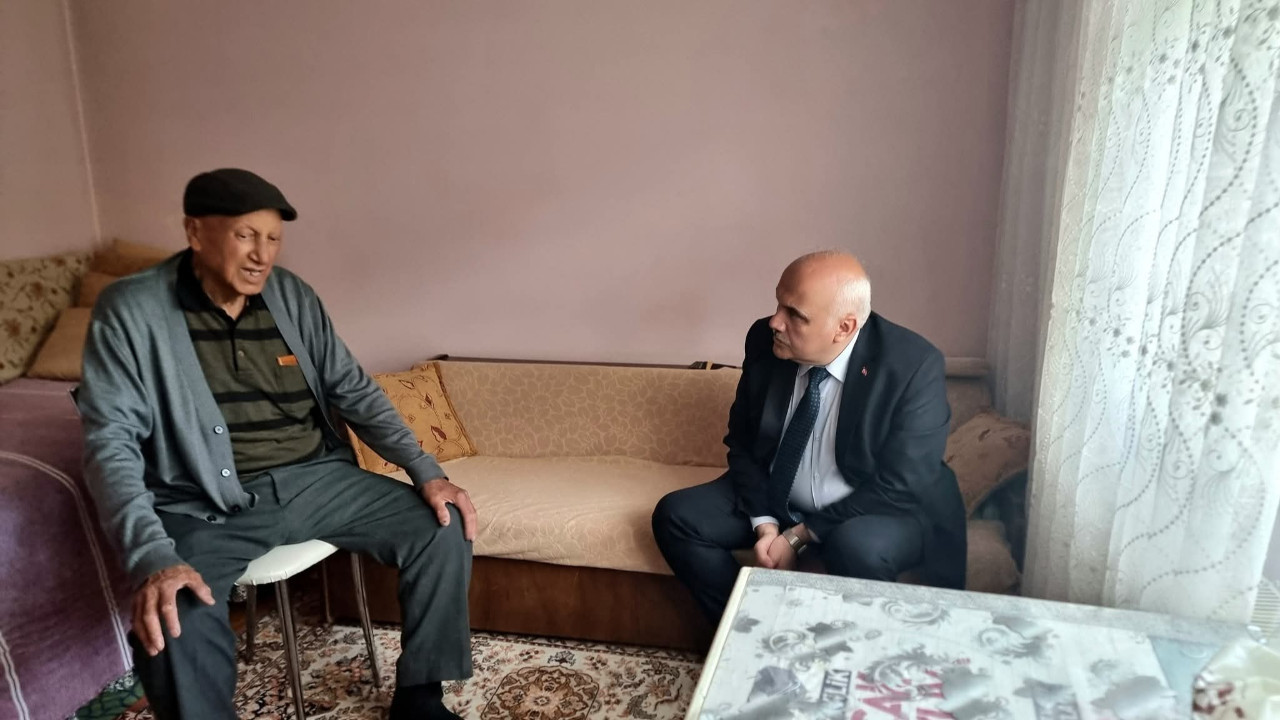 Kızılcahamam Belediye Başkanı Acar yaşlıları unutmuyor