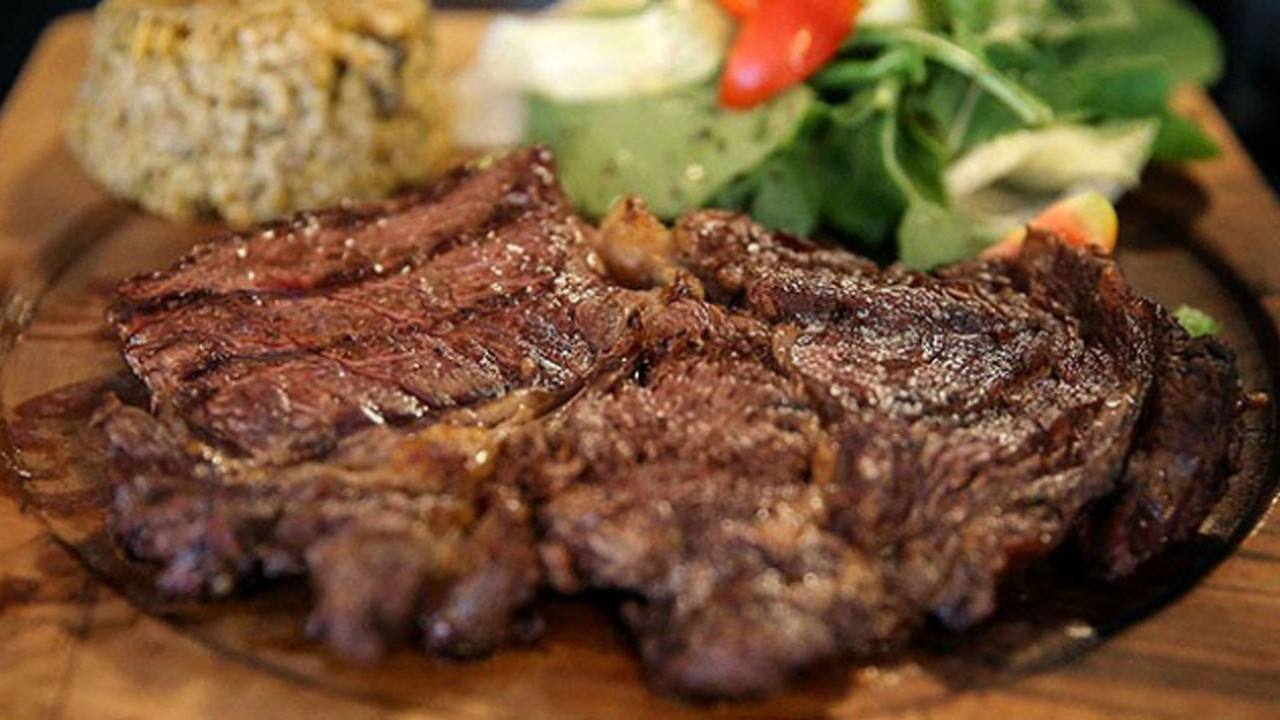 Uzmanlar uyarıyor: Yanlış pişirilen et kansere davetiye çıkarabilir