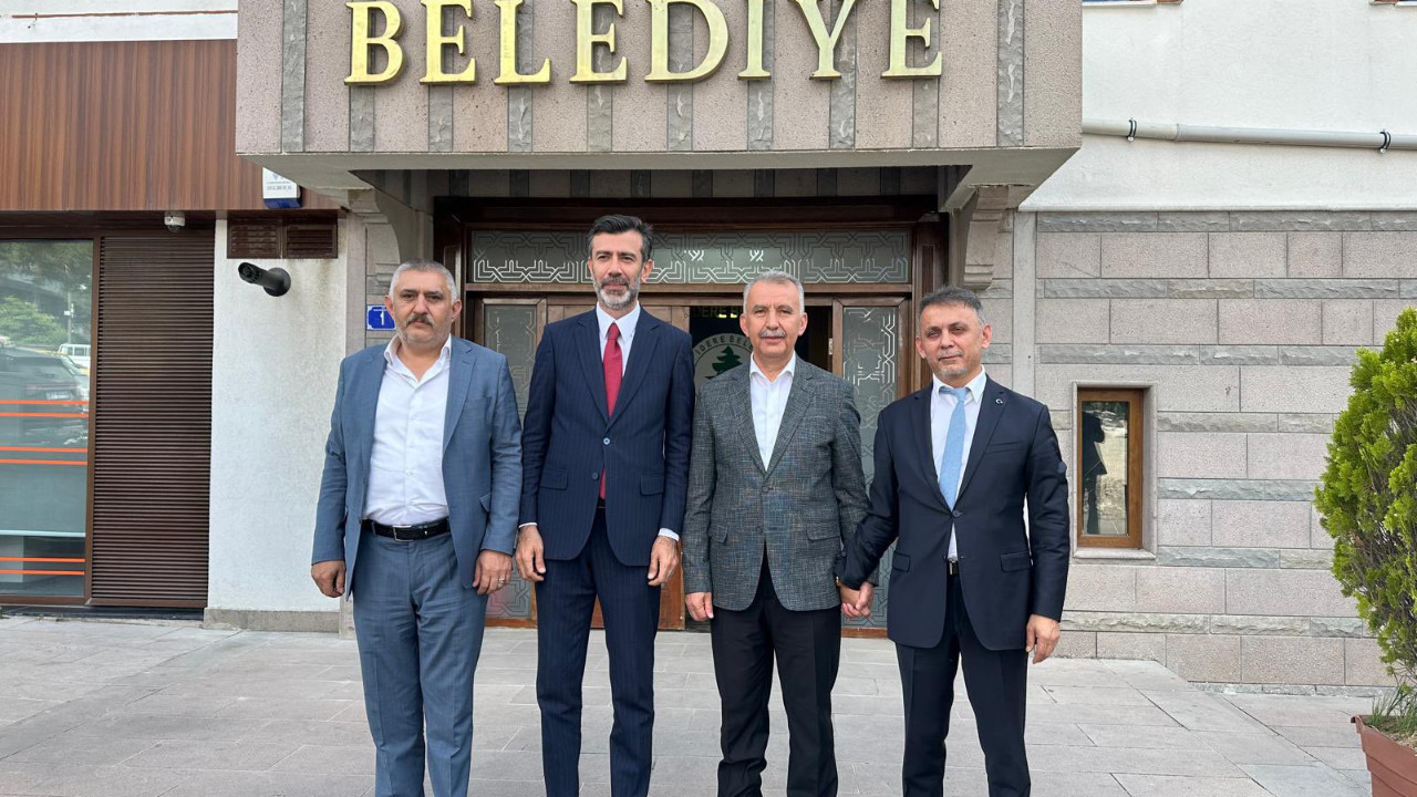 Çamlıdere Belediye Başkanı Ceylan müjdeyi verdi: "İlçemize halk kütüphanesi kazandırıyoruz"