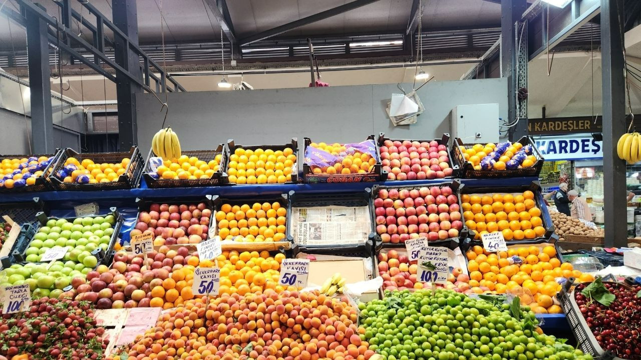 Yaz meyveleri için en ucuz pazar belli oldu! Ankaralılar o pazarı tercih ediyor!
