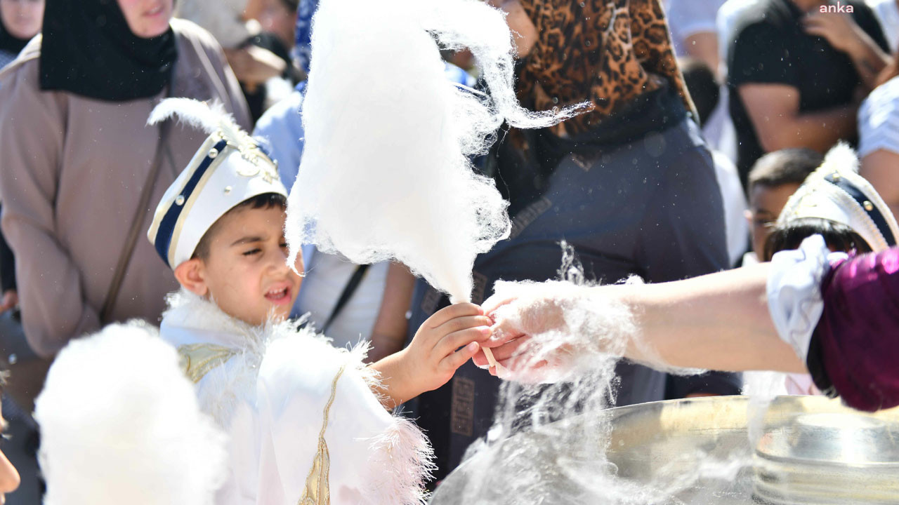 Çubuk Belediyesinden çocuklara geleneksel sünnet şöleni