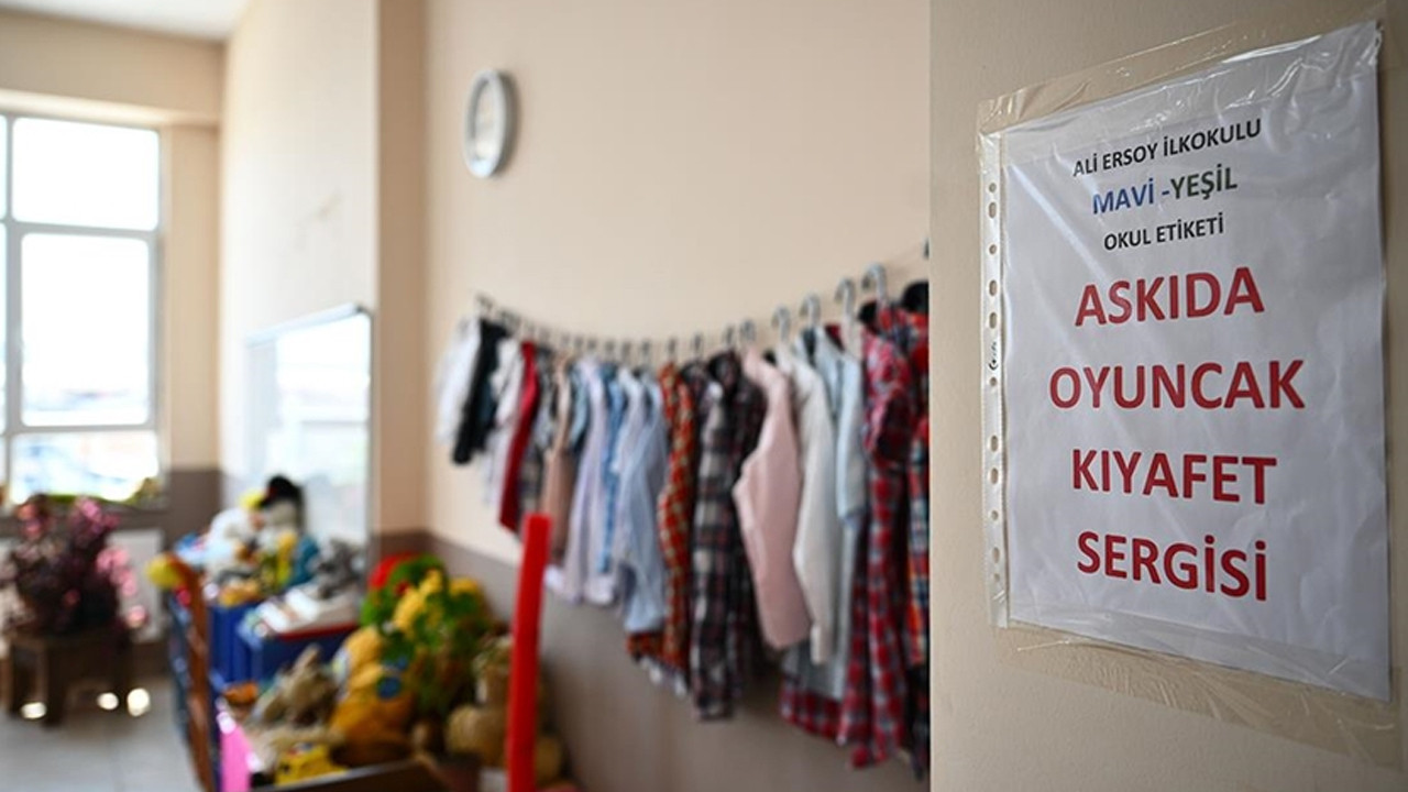 Ankara’da minik yüreklerden büyük dayanışma: "Askıda Oyuncak ve Kıyafet Sergisi”
