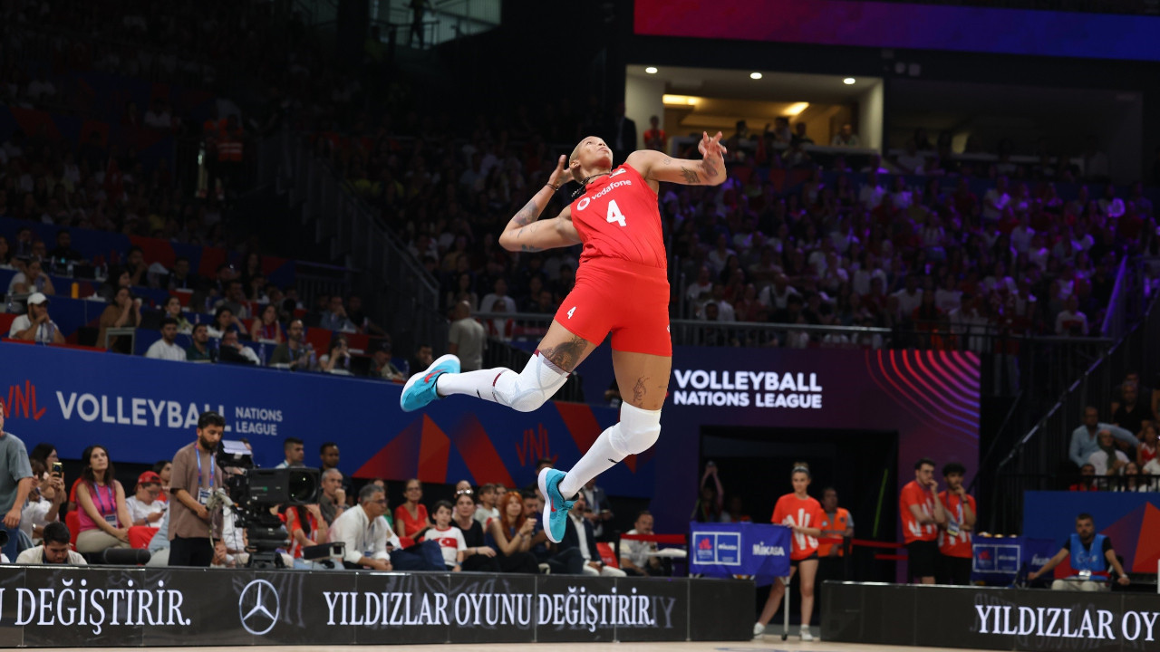A Milli Kadın Voleybol Takımı, Milletler Ligi'nde ilk yenilgisini aldı